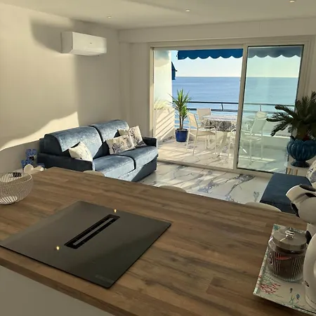 Appartement Luxury & Sea View, T2 Waterfront, Wifi, Air Conditioning Antibes