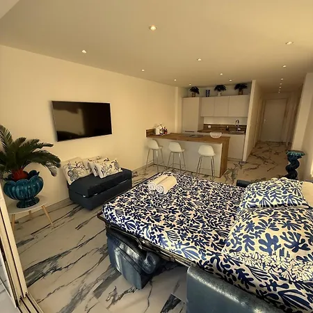 Appartement Luxury & Sea View, T2 Waterfront, Wifi, Air Conditioning *