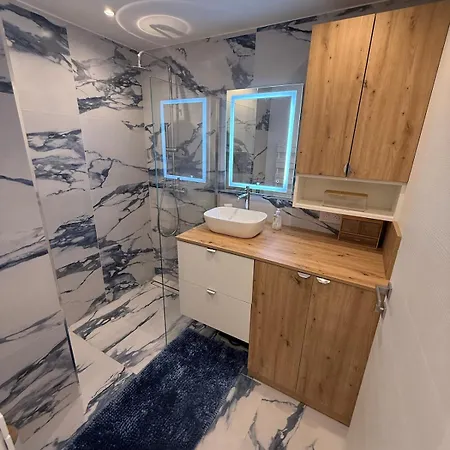 Luxury & Sea View, T2 Waterfront, Wifi, Air Conditioning Appartement *
